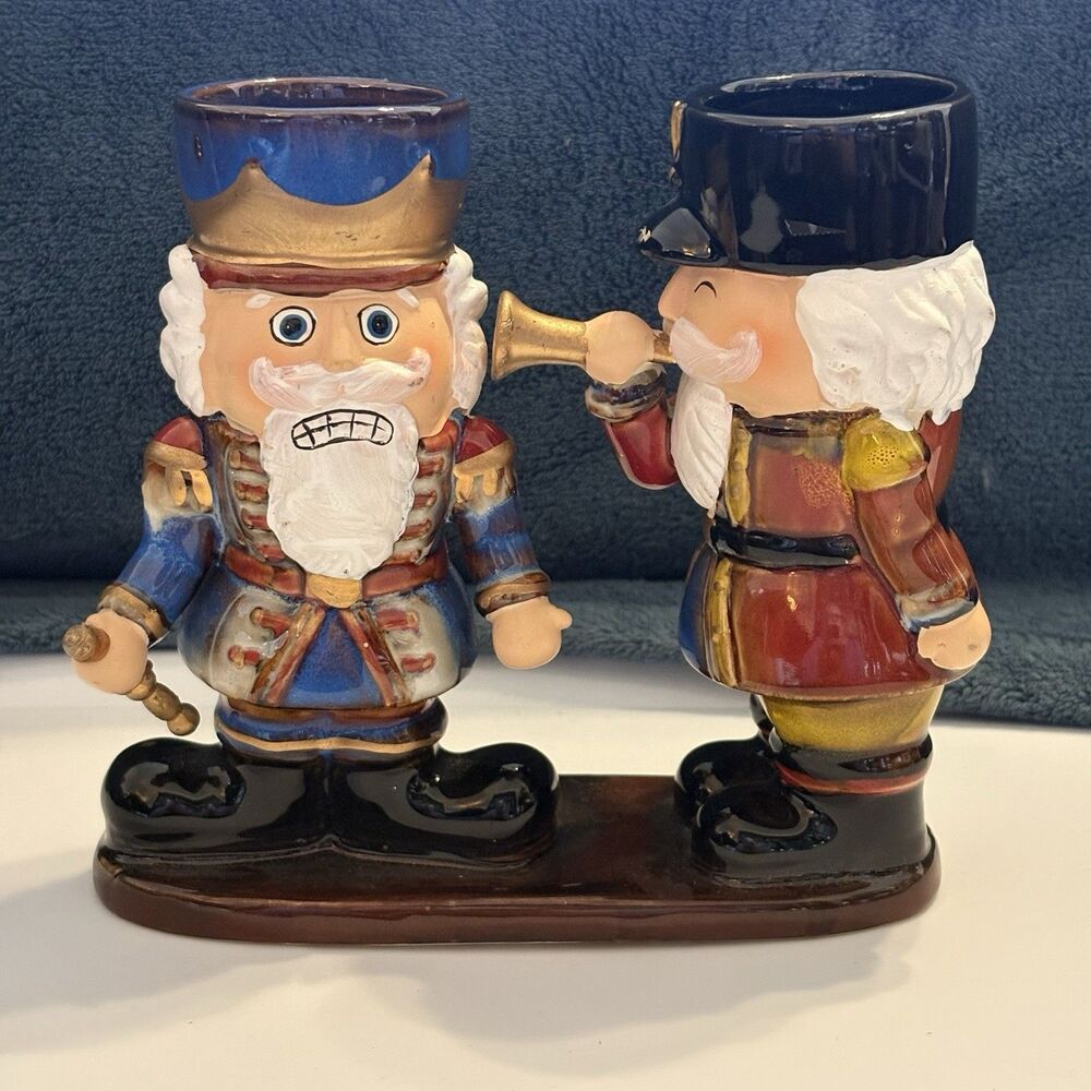 Yankee Candle Christmas Dueling Nutcrackers Double Tea Light Candle Holder